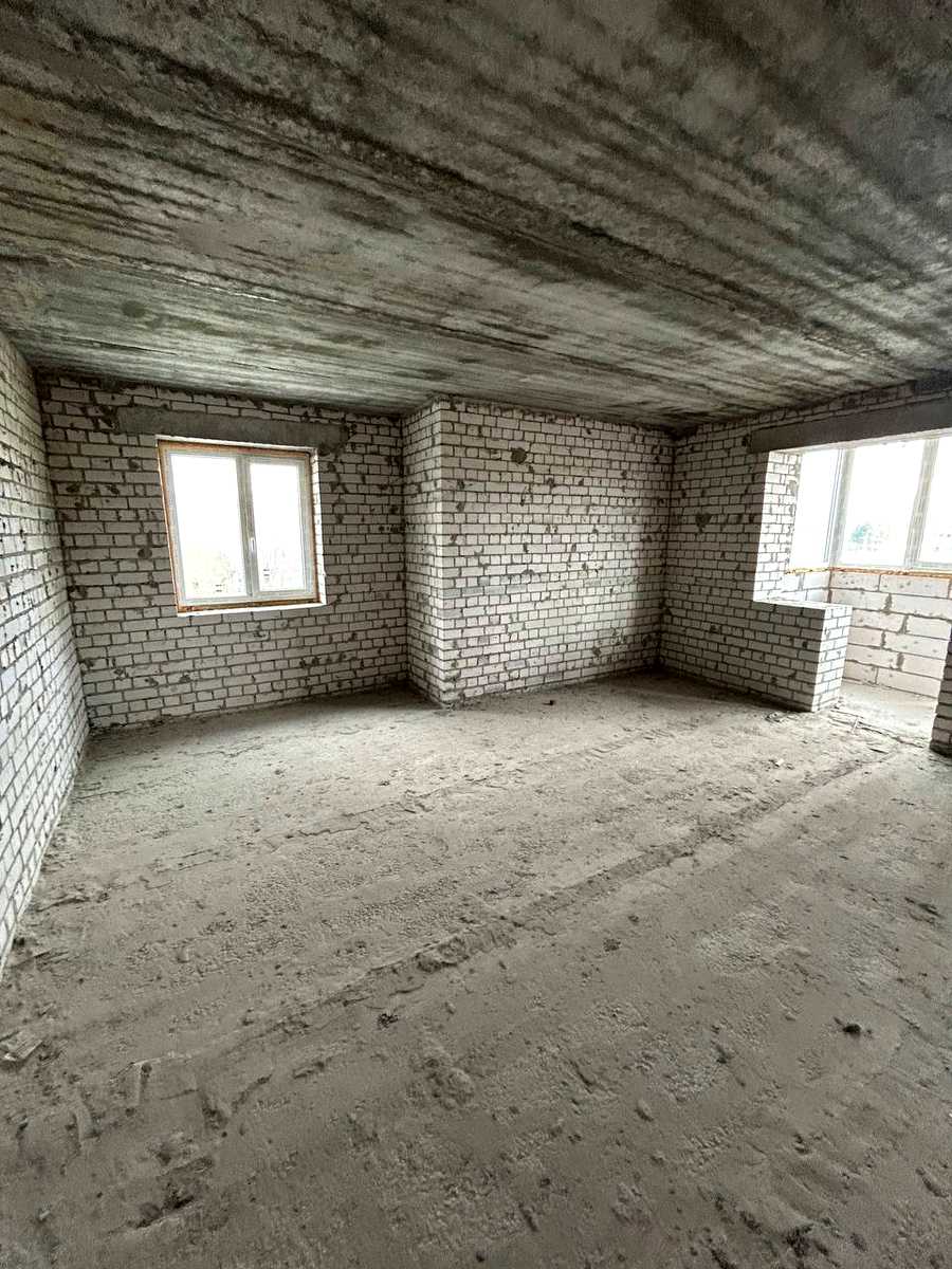 1866971577924960