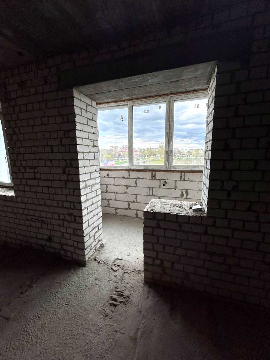 1866971578280615