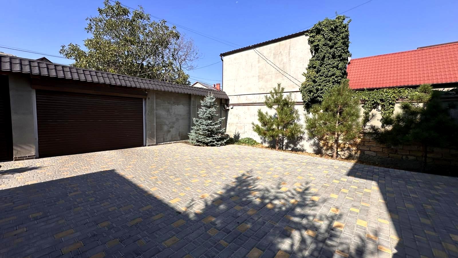 Будинок за адресою вул. Академіка Корольова (площа 180,2 м²) - фото 3 Будинок за адресою вул. Академіка Корольова (площа 180,2 м²) - Atlanta.ua - фото 3