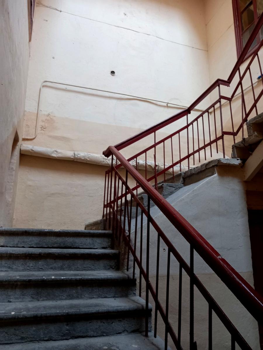 1866975626818242