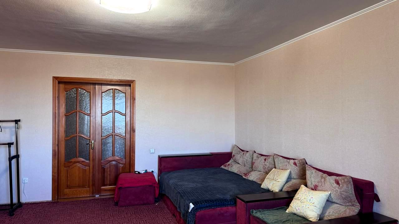 1866979547384524