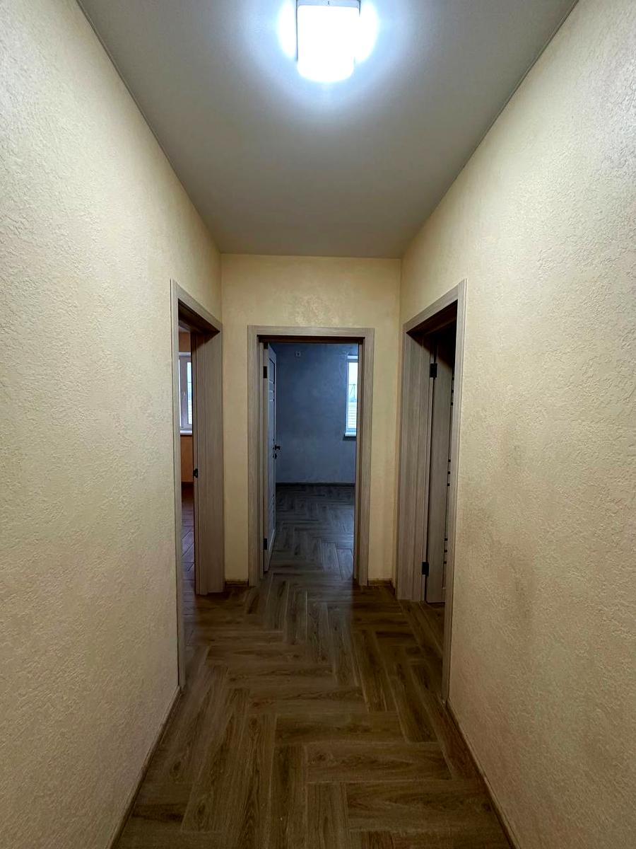 1866981620942276