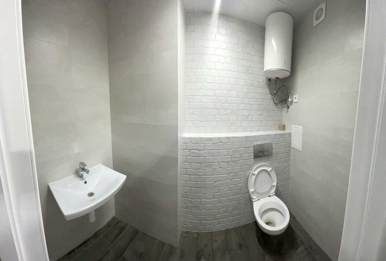 1866982424681482
