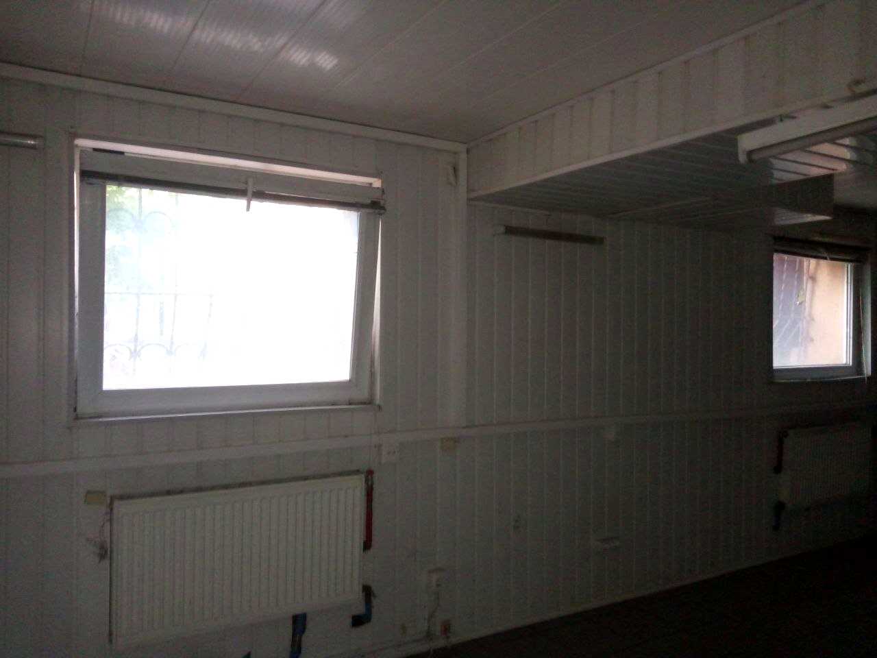 1866989476689549