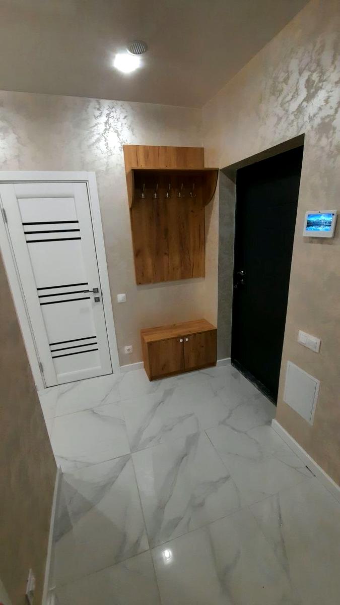 1866994881324405