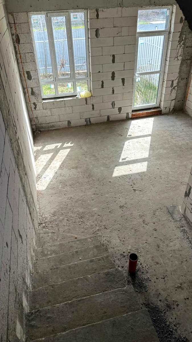 1866998648900007