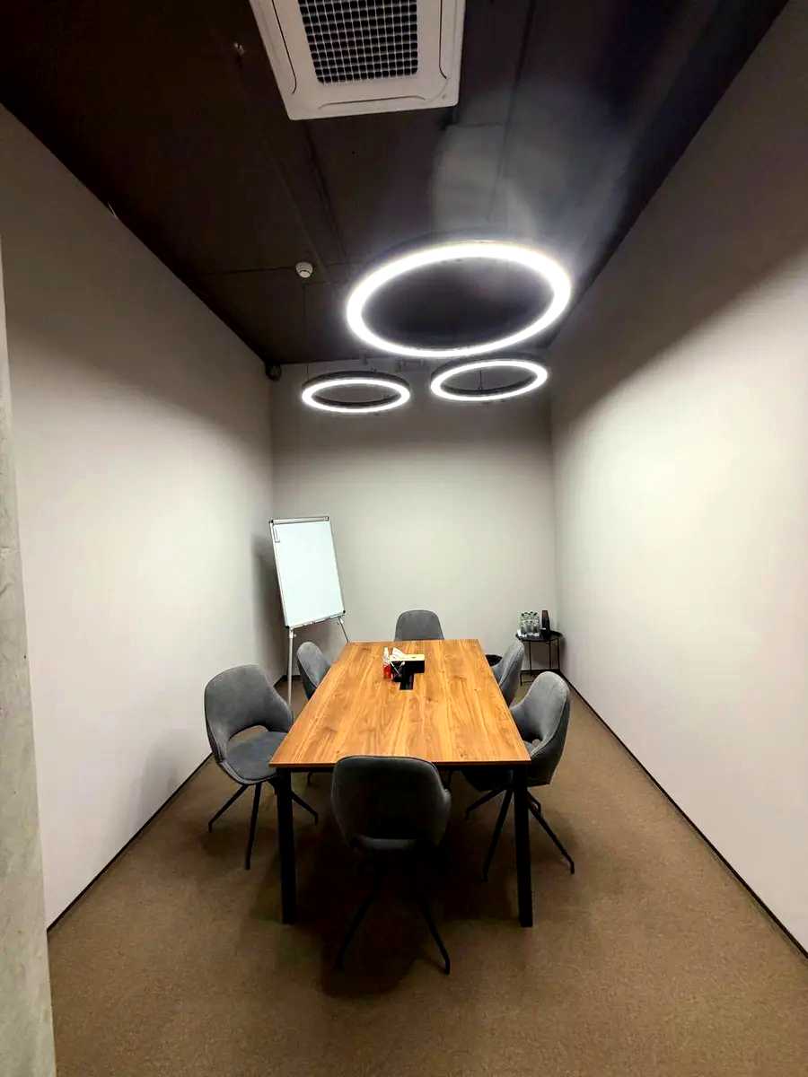 1866998672033480