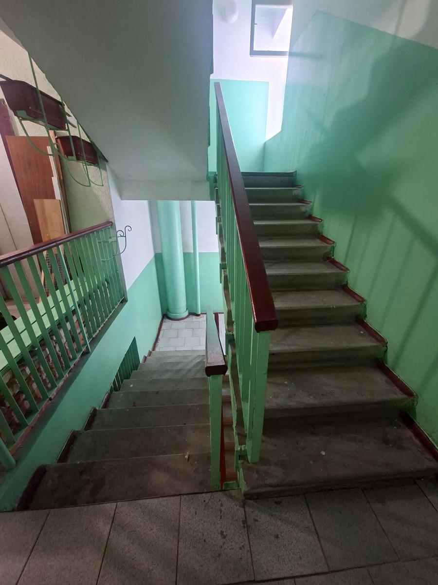 1867044267339614