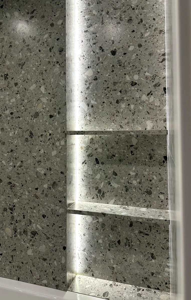 1867049448542017