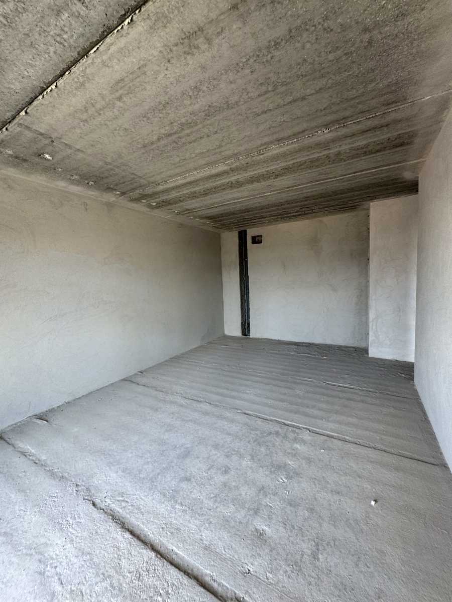 1867052555012351