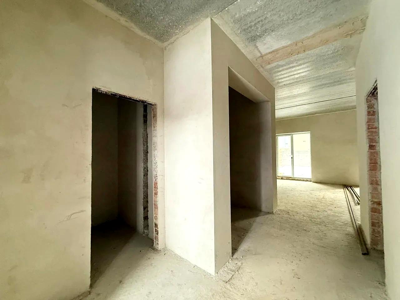 1867056503399917