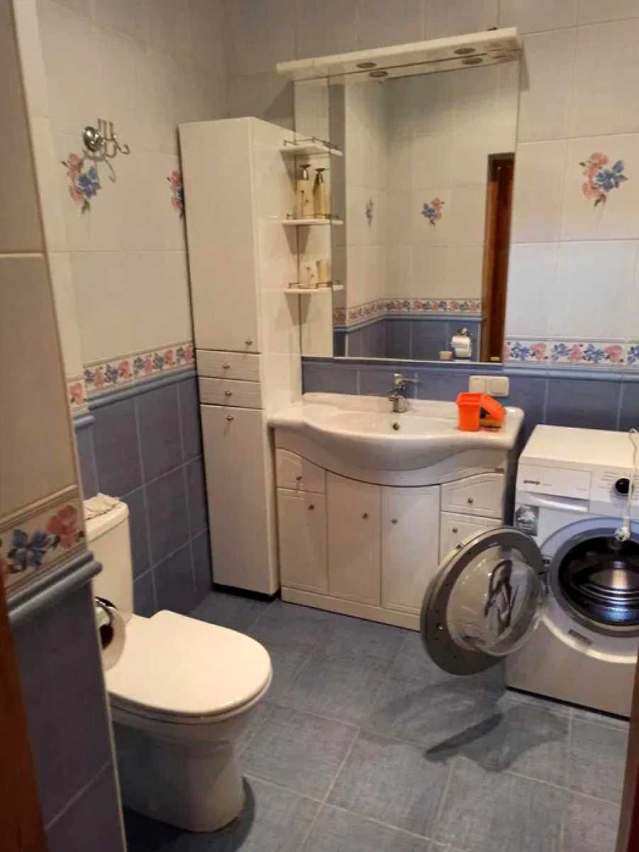 1867057597606214