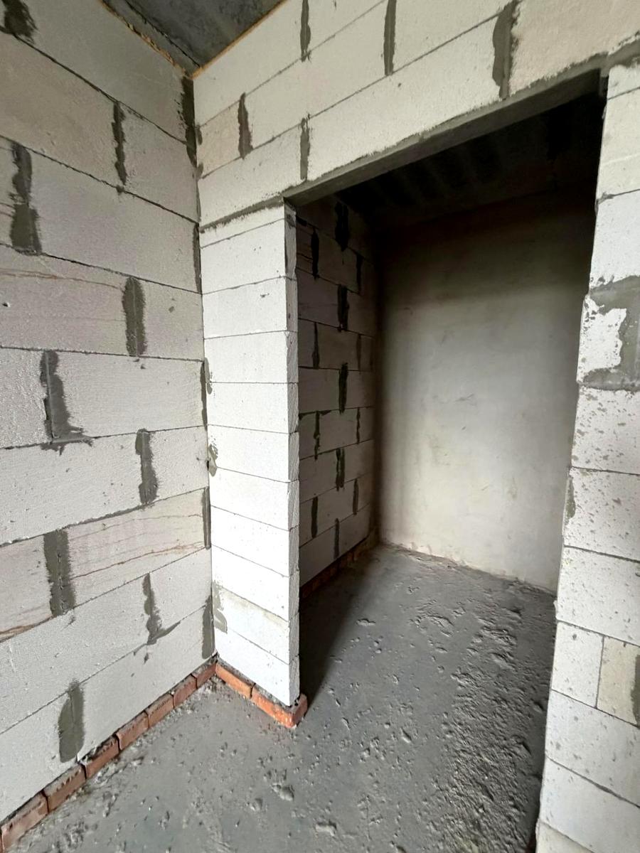 1867057784200564