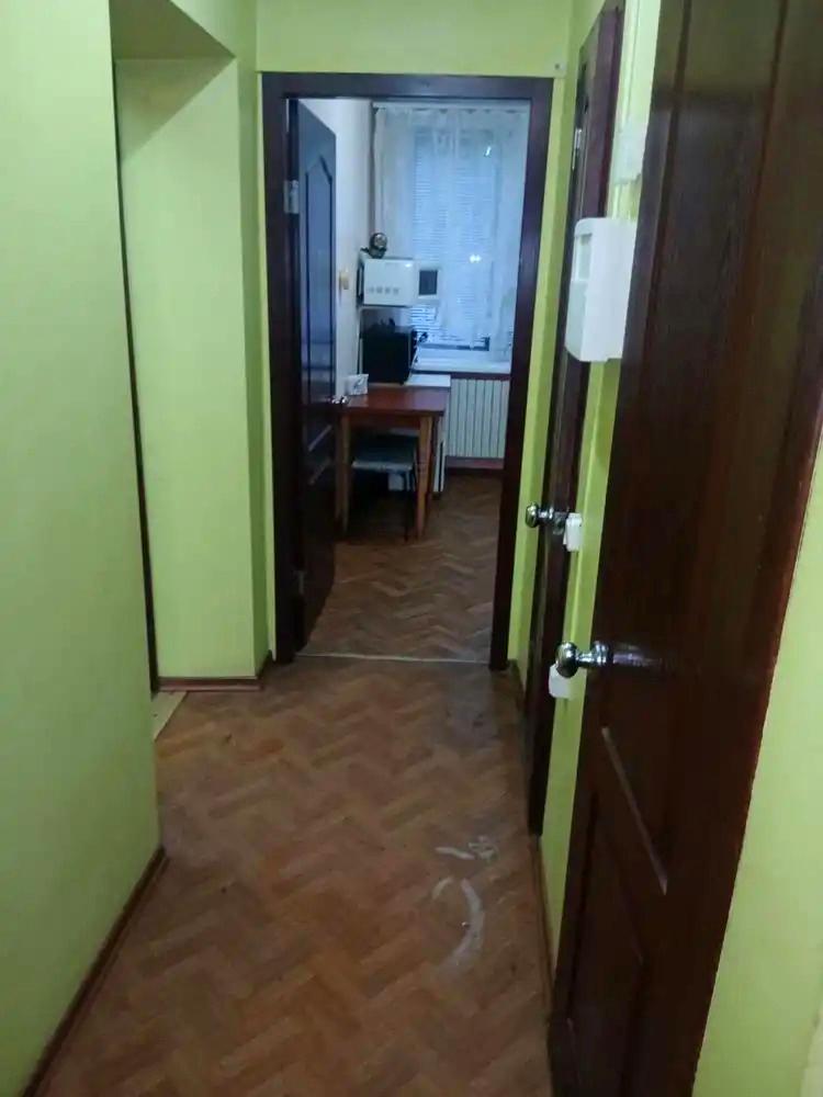 1867058414696501
