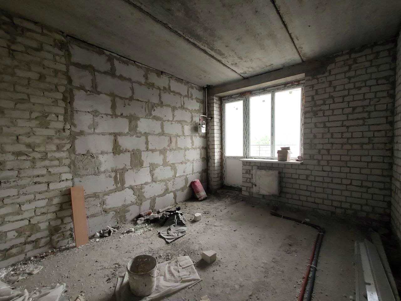 1867061845363099