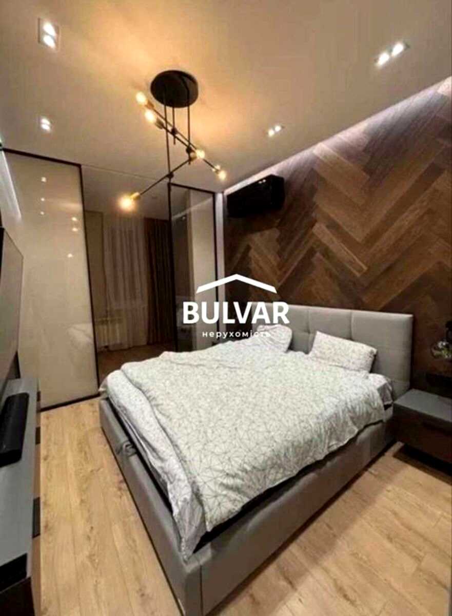 1867063116175088