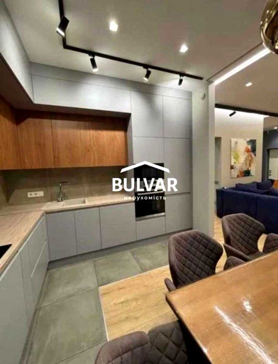 1867063117742786