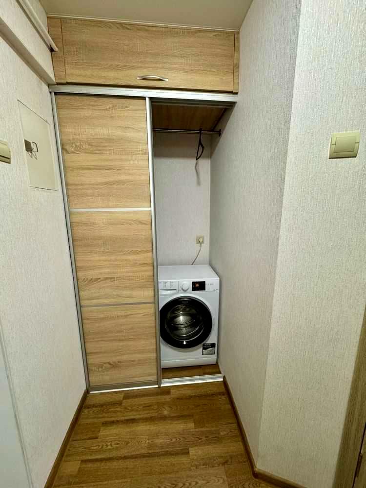 1867064020199108