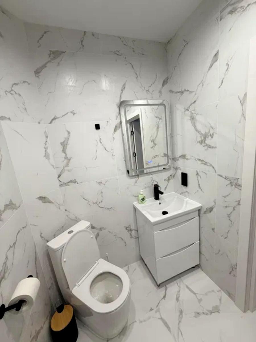 1867069383854638
