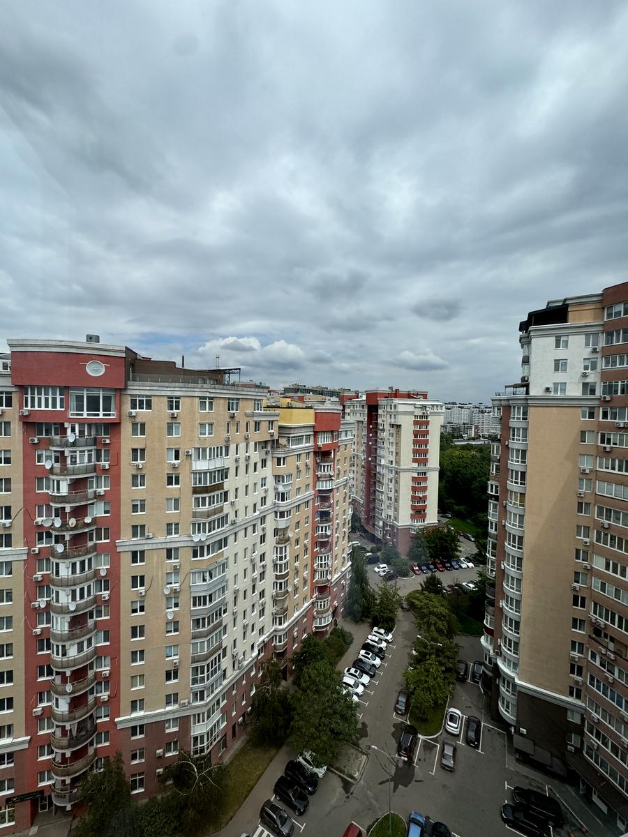 1867073016137113