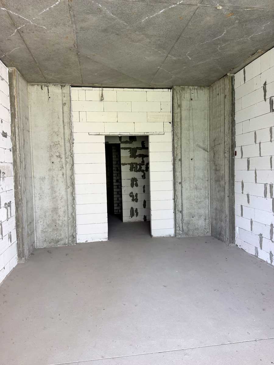 1867074541027537