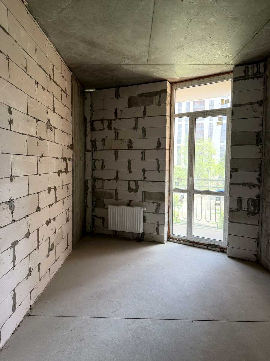 1867074561051389