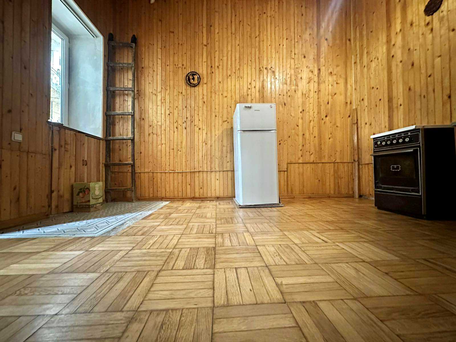 1867075207175936