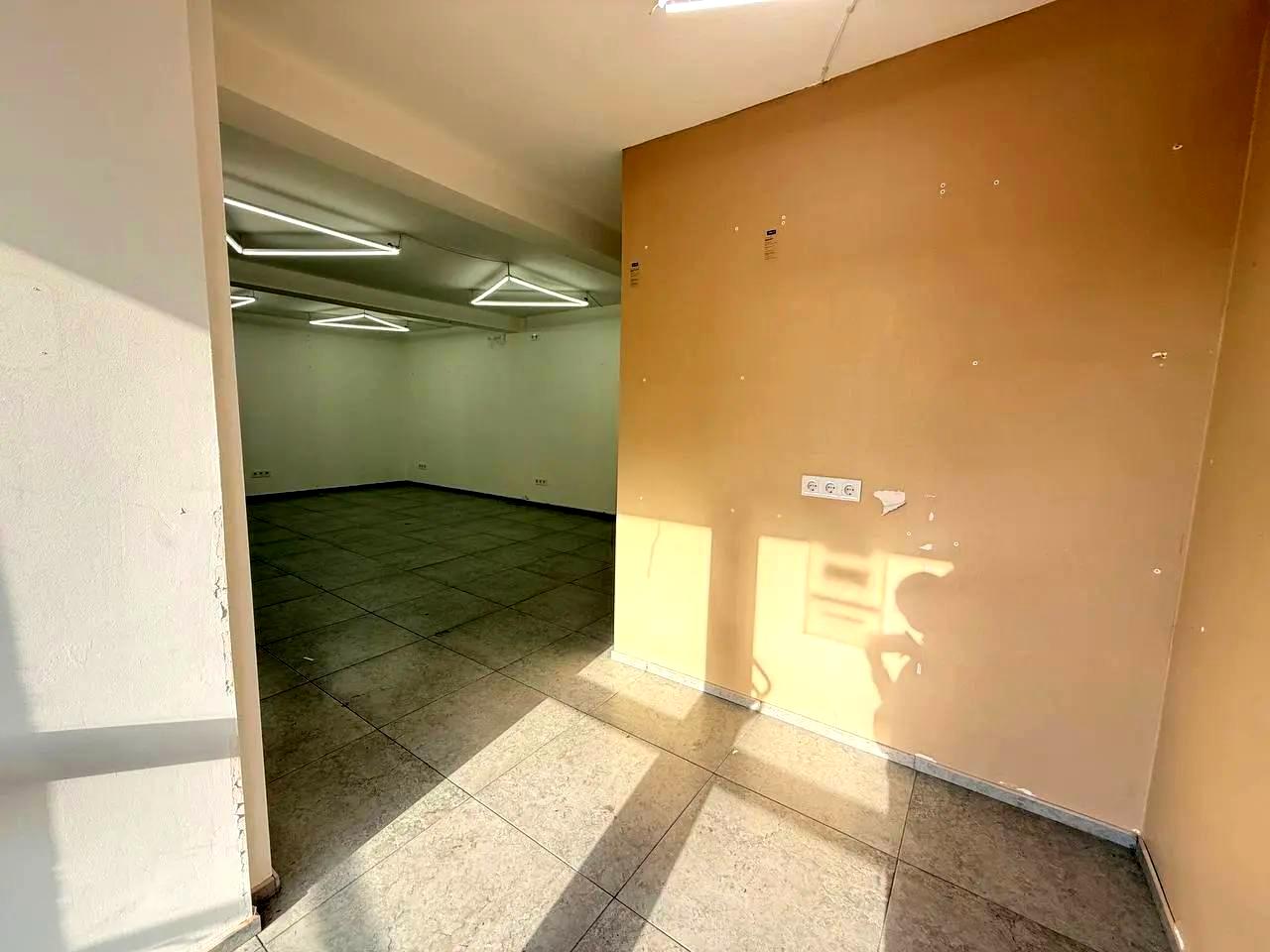 1867077726672665