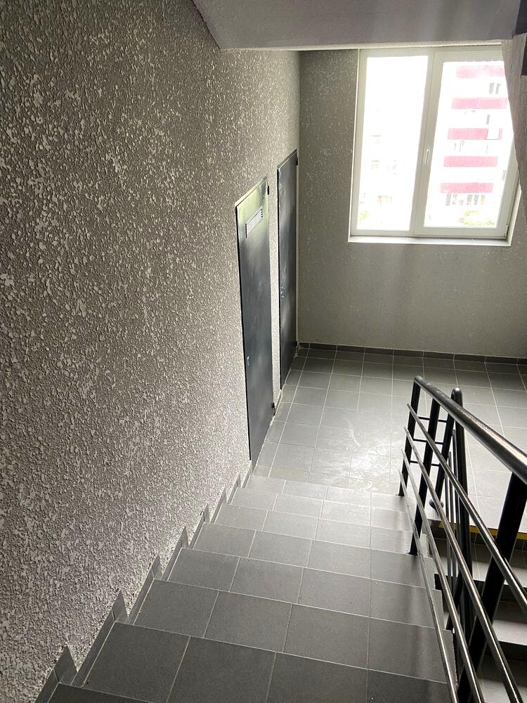 1867078761907085