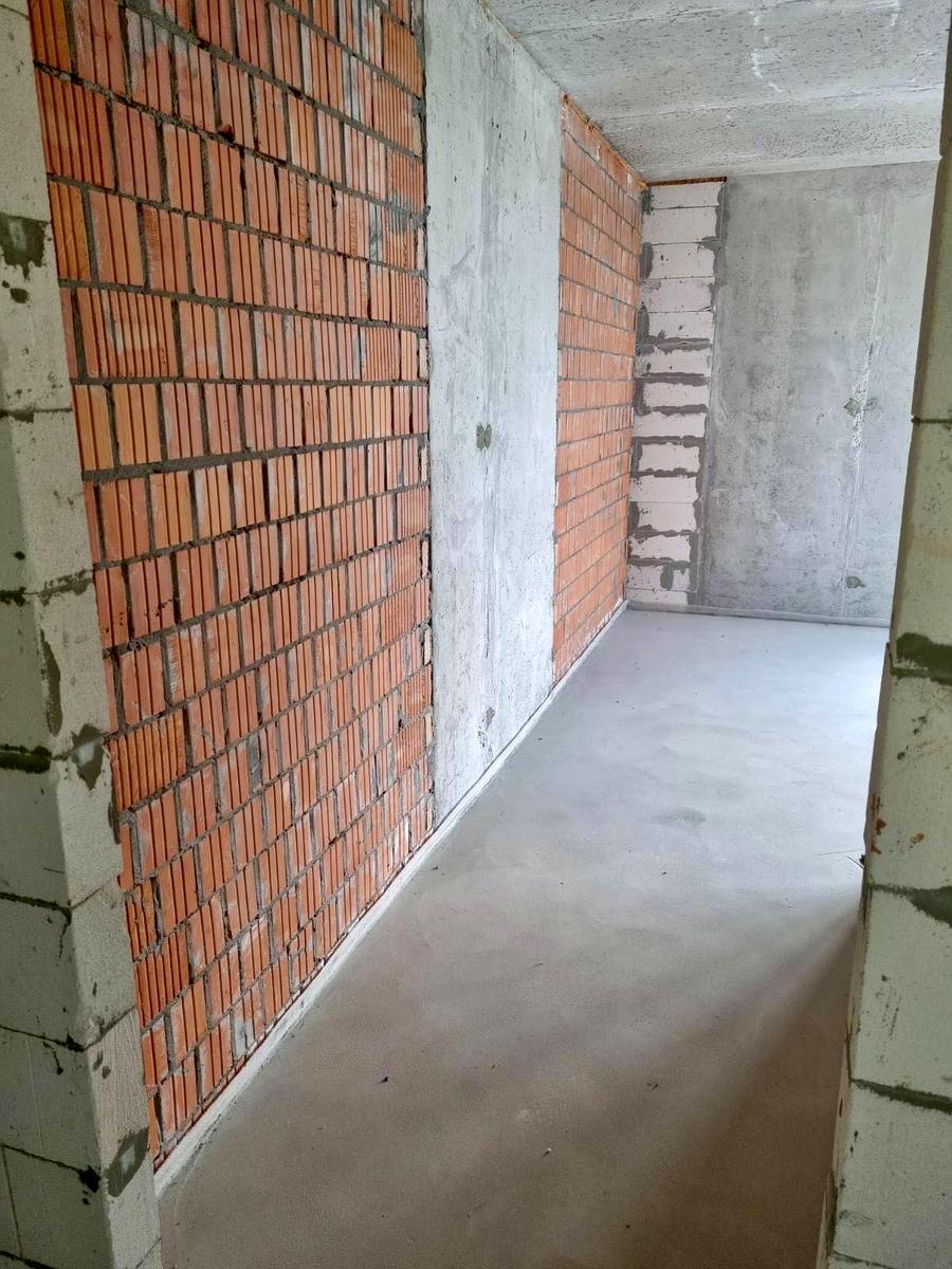1867078793451077