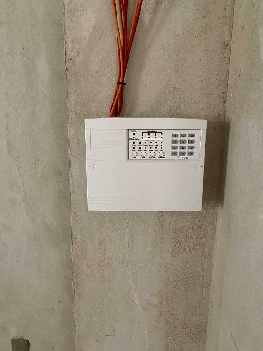 1867081928466083