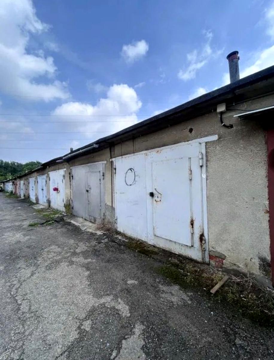 1867085264281918