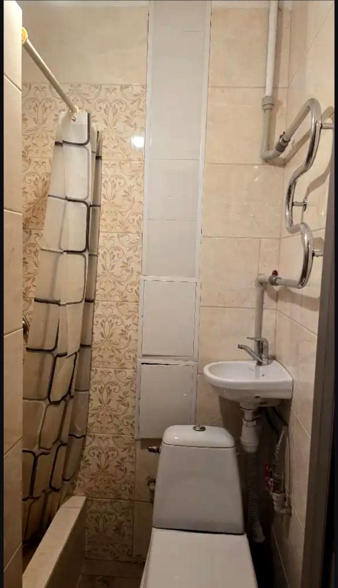 1867085426604762