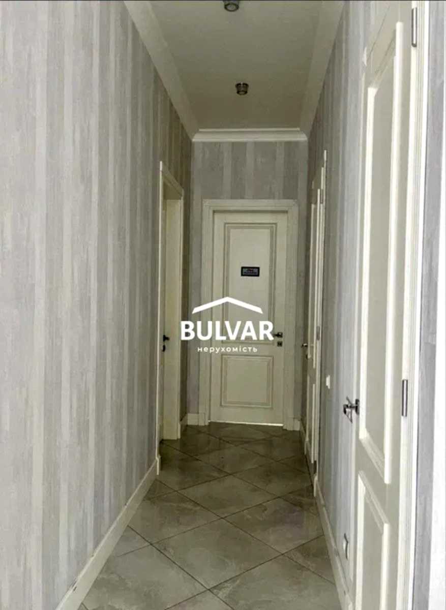 1867139557961040