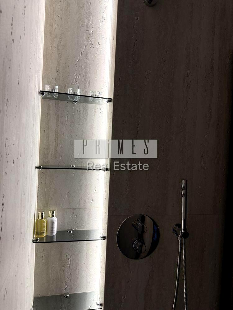 1867143037100016