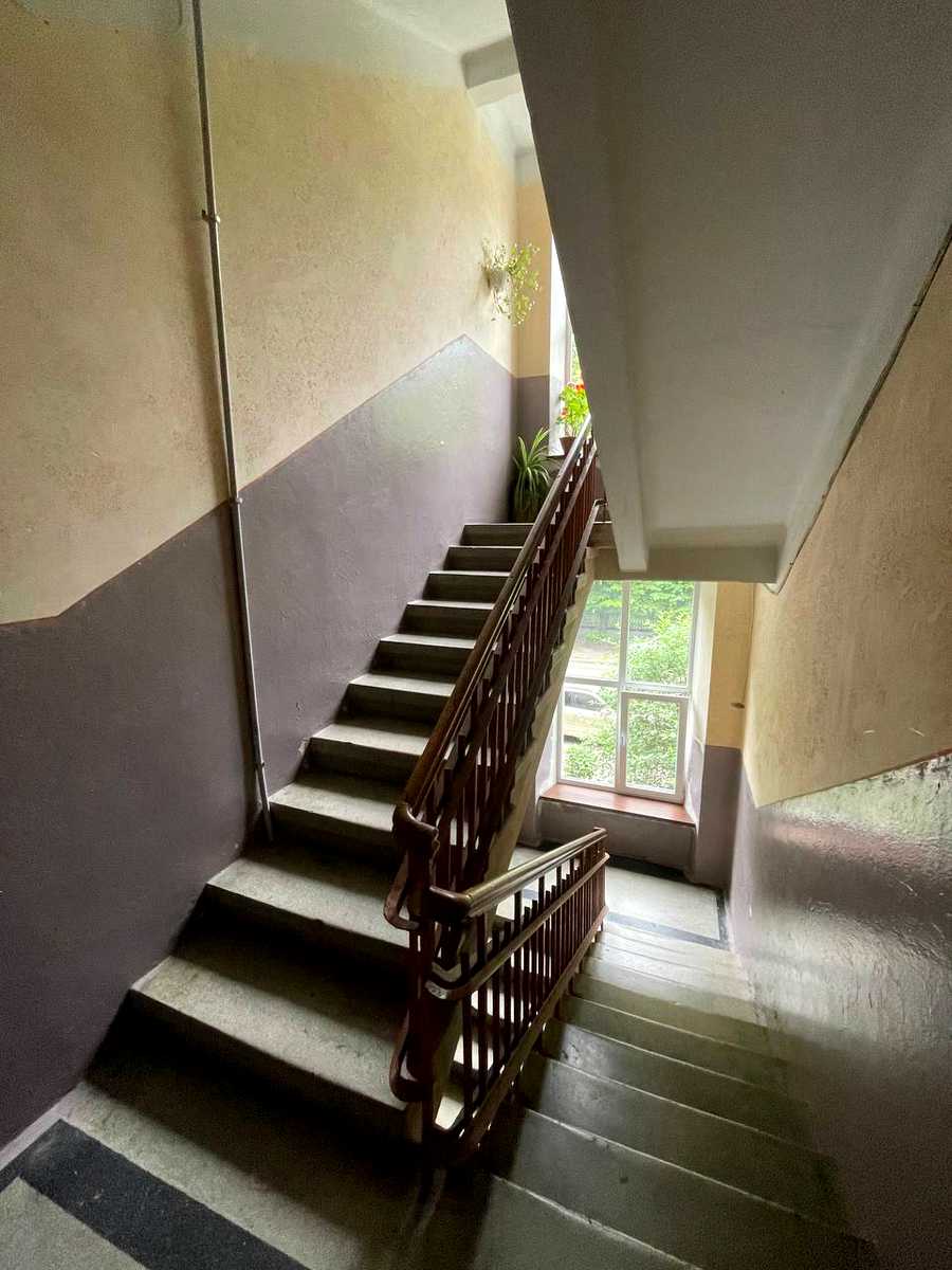 1867146071522729