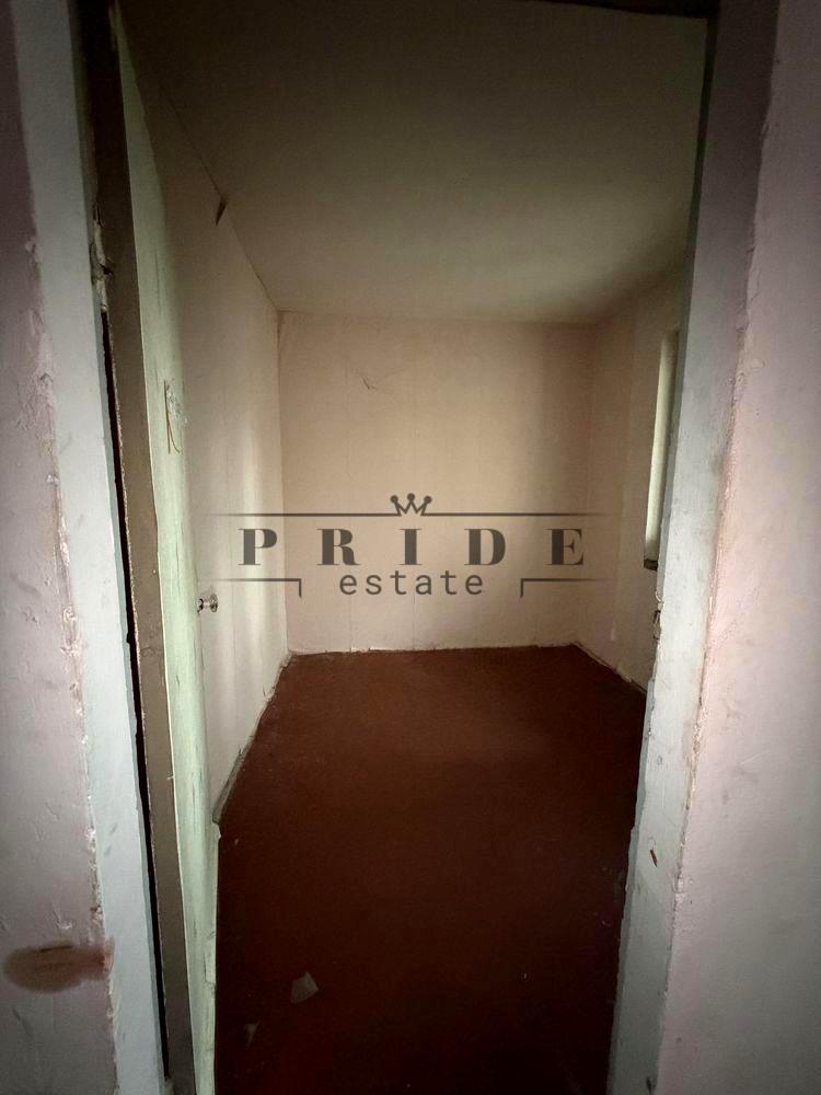 1867146552551196