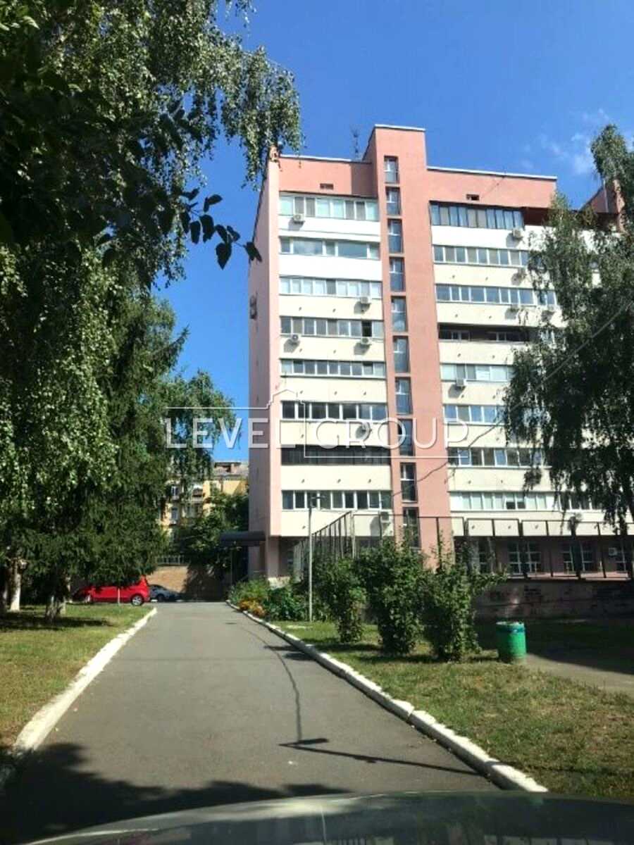 1867147268162660