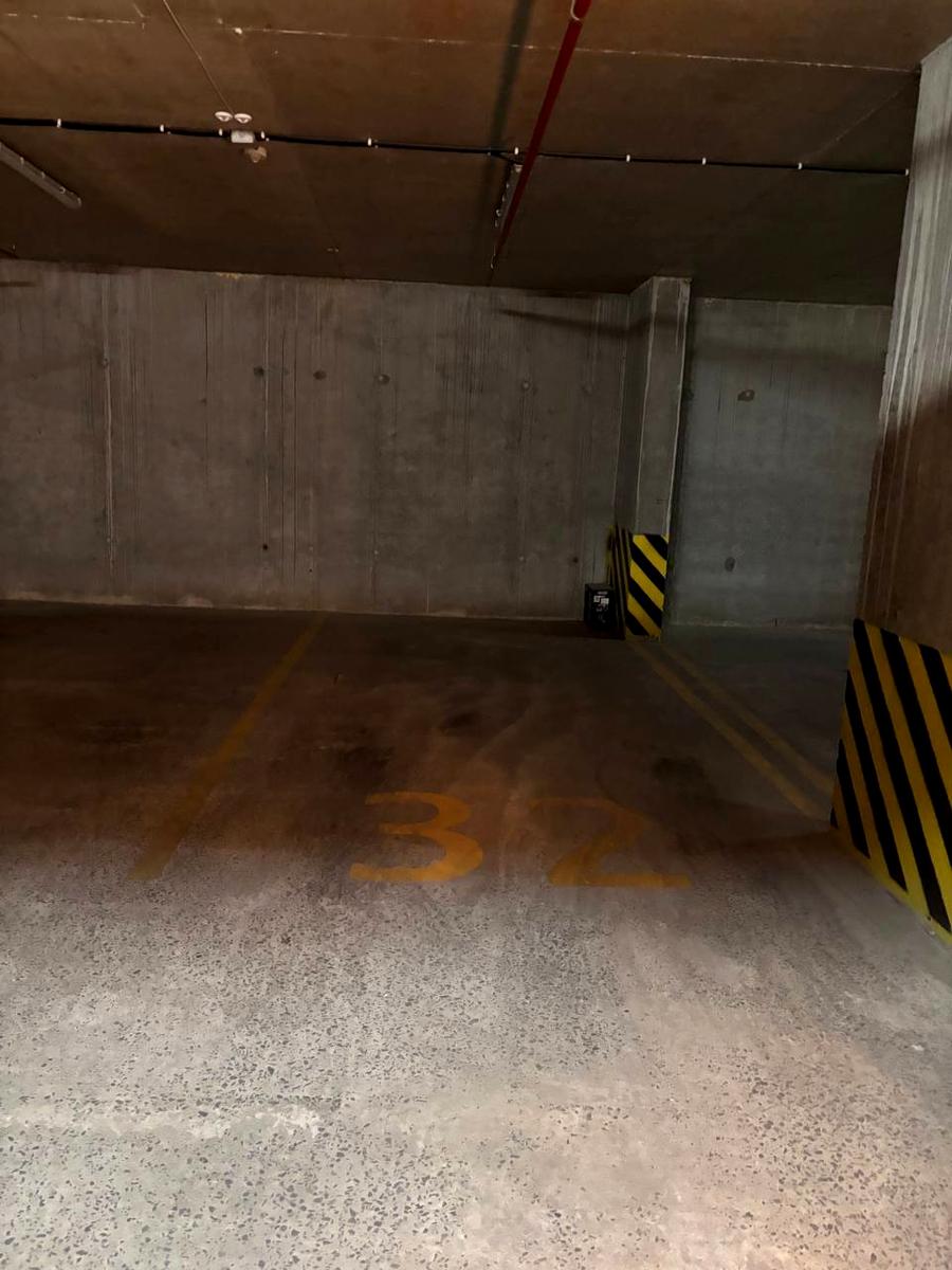 1867148183672207