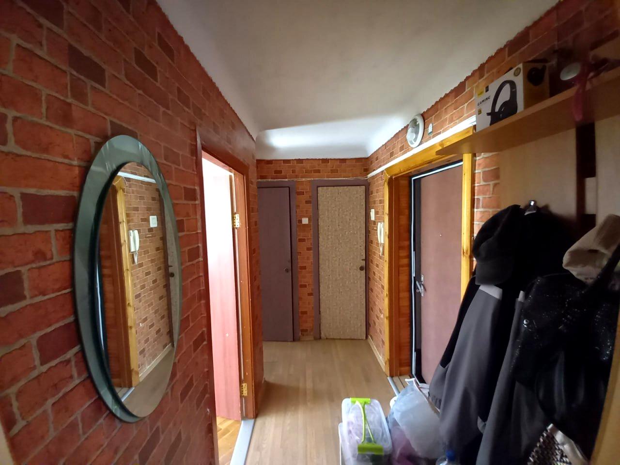 1867151751279249