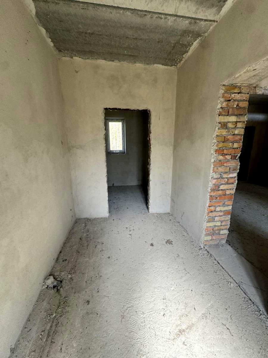 1867152114663070