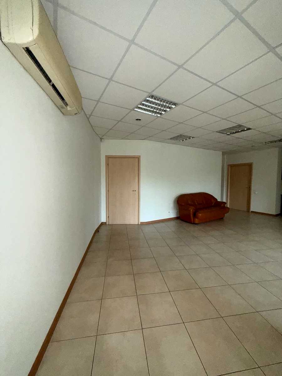 1867157452405789
