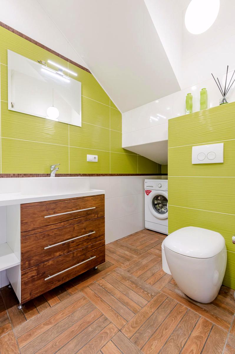 1867158478216742
