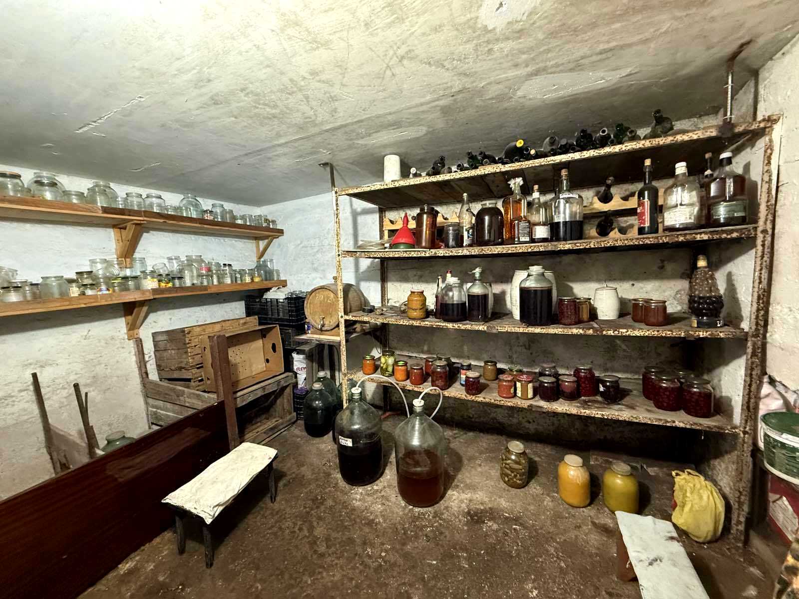 1867163236338150