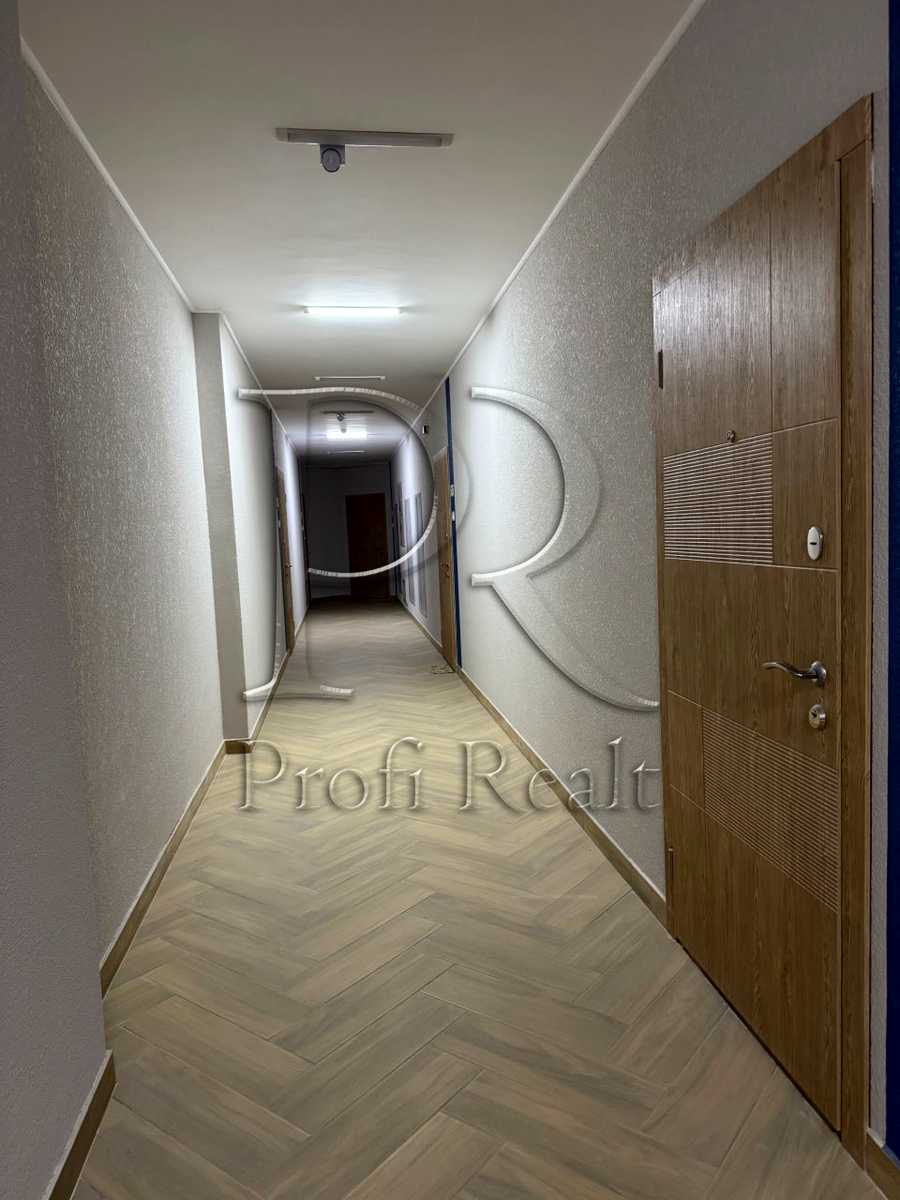 1867165258357441