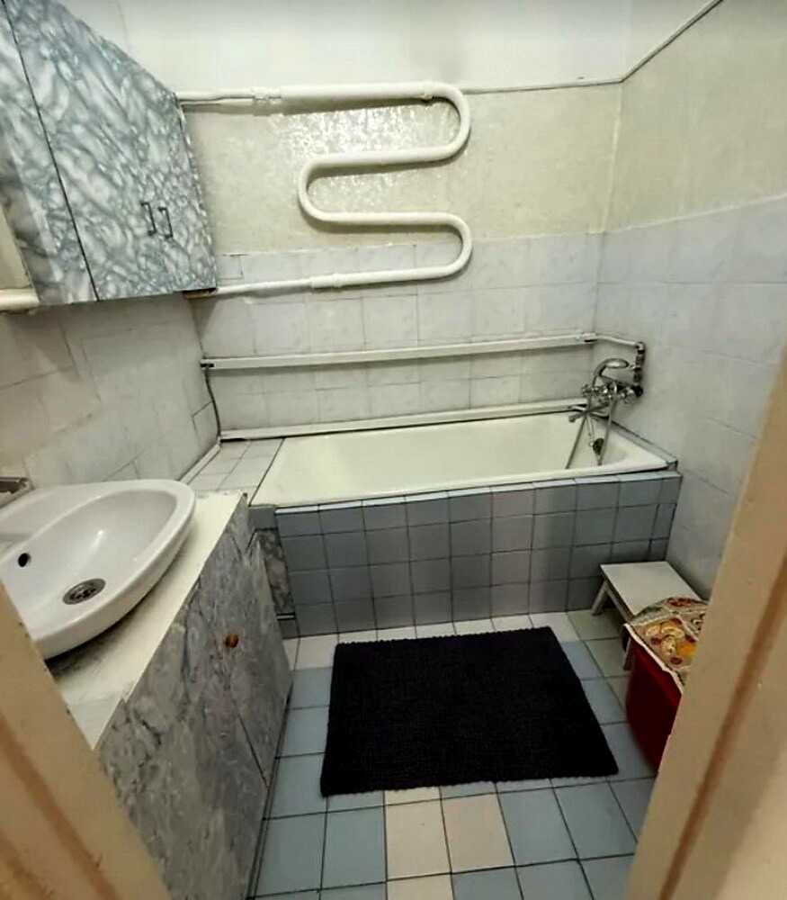 1867167056442127