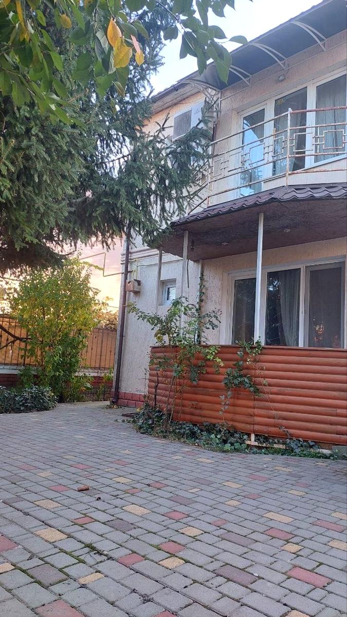 Дом по адресу ул. Багрицкого (площадь 150 м²) - imageAlt 24 Дом по адресу ул. Багрицкого (площадь 150 м²) - Atlanta.ua - imageAlt 24