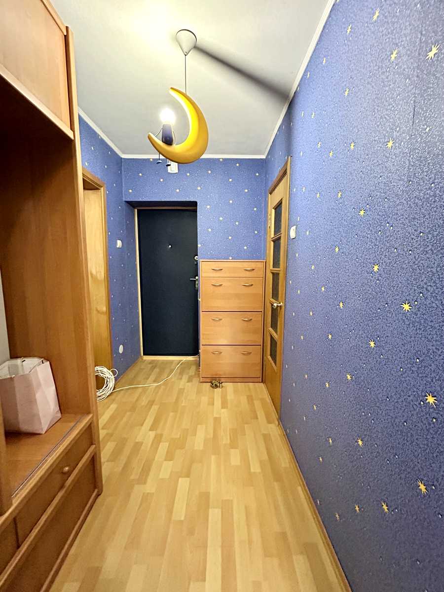 1867227651962180