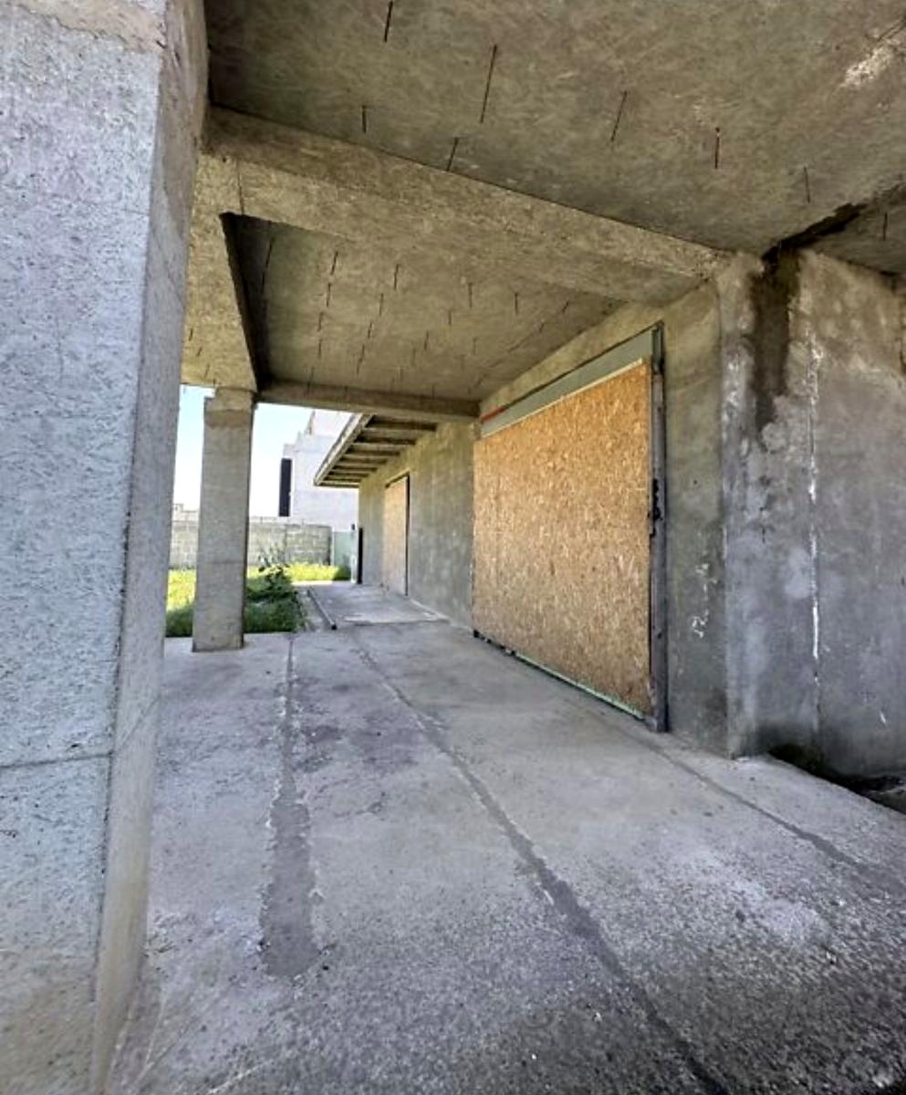 1867255626873007