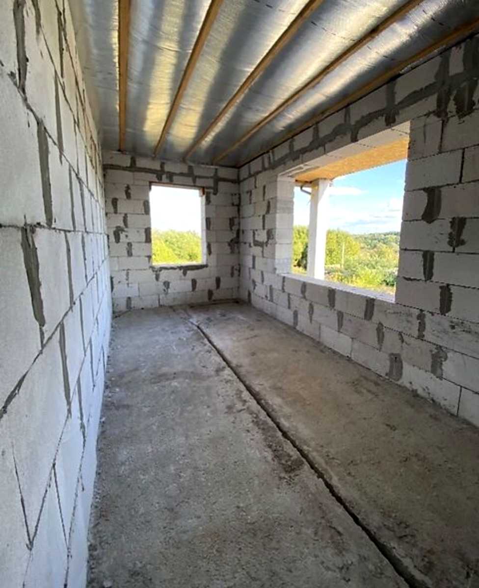 1867283865929958